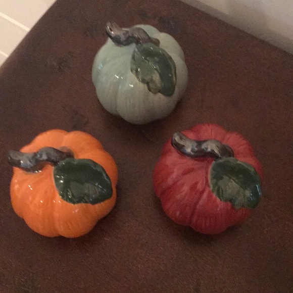 Set of 3 Mini Ceramic Pumpkins - Picture 7 of 14
